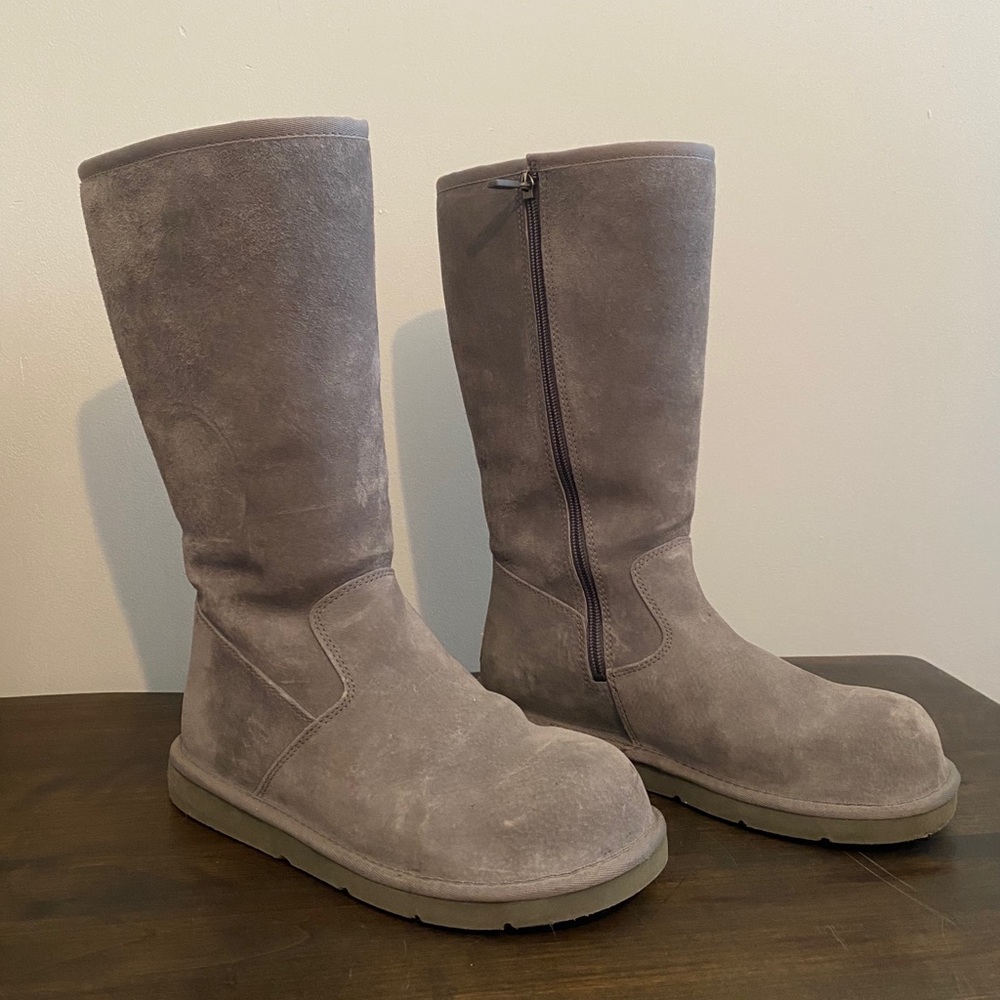 UGG Australia Tall Gray Suede Boots 5683